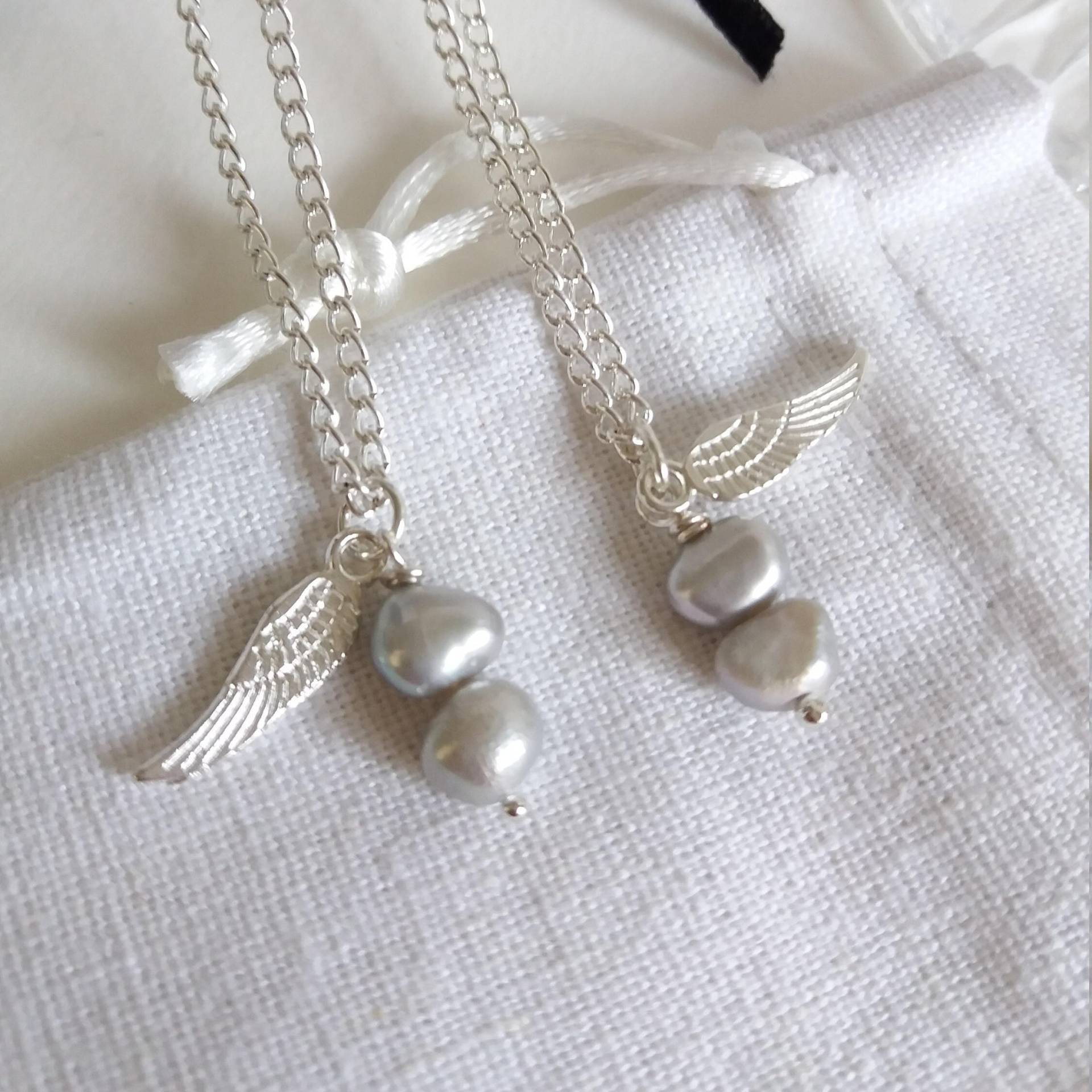 Silber Halskette, Feder, Perle, Engel, Geschenk, Perlen, Spirituellen, Süßwasserperlen von OdysseyJewelsandArt