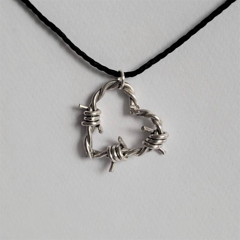 stacheldraht Silber Halskette, Handgefertigter Schmuck Für Frauen Und Männer von OfelinJewelry