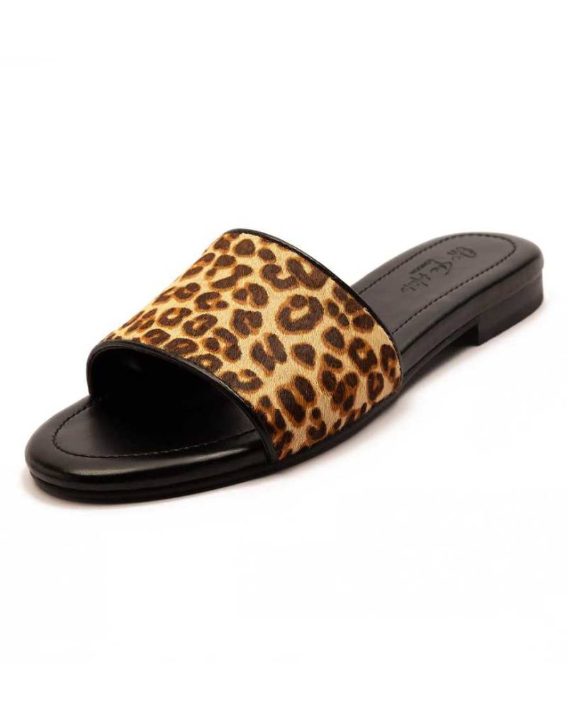 Off The Hook - Strand - Flache Leder-Sandalen mit Leopardenmuster mit offener Zehenpartie-Bunt von Off The Hook