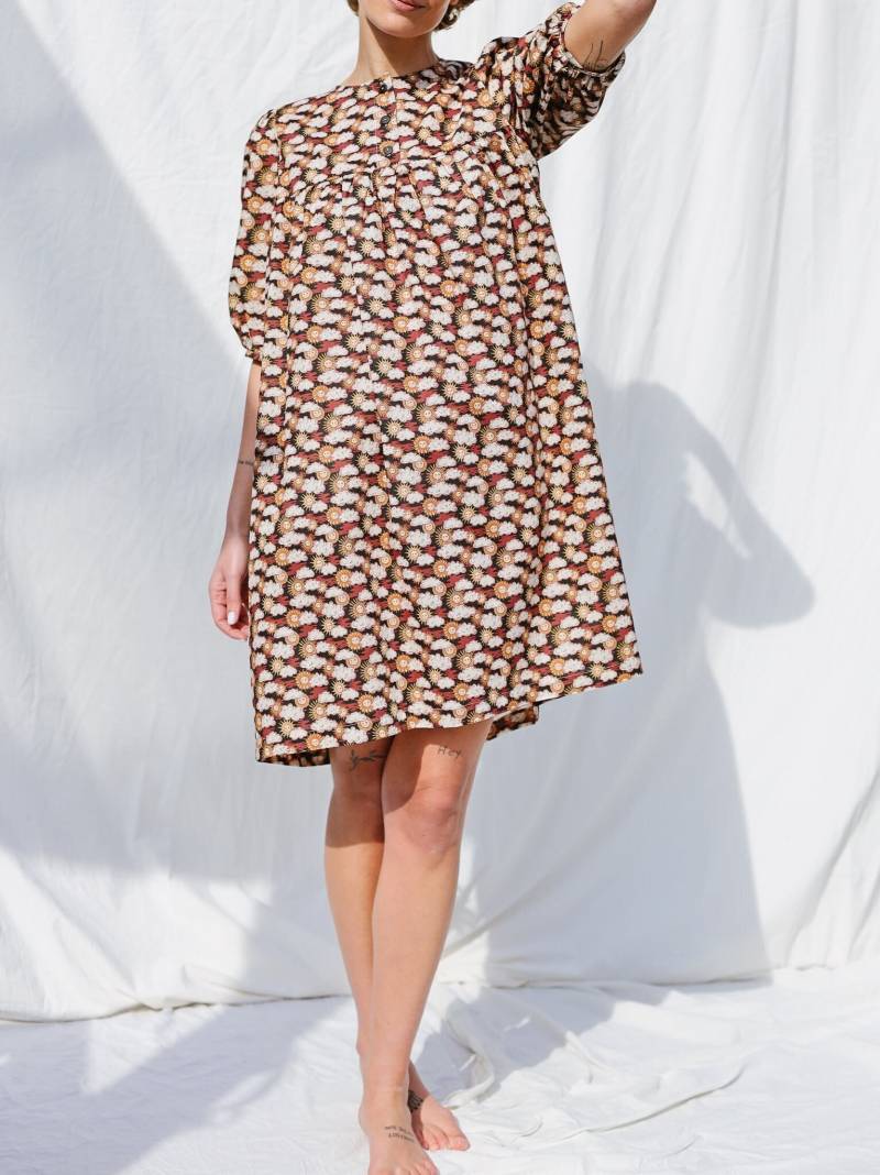 Lockerer Seidiger Baumwoll Mini Sommerkleid Follow The Sun Offon Clothing von OffOn