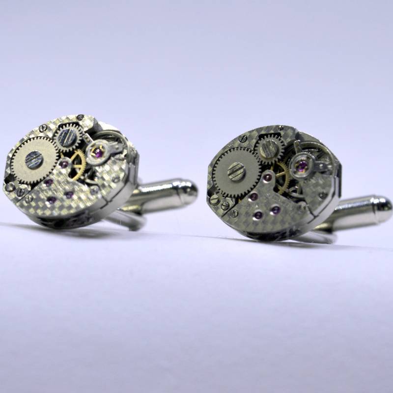 Schweizer Uhrwerk Manschettenknöpfe - Ein Einzigartiges Geburtstagsgeschenk von OffTheCuff2010