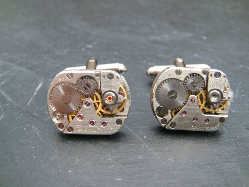 Silberne Uhrwerk Manschettenknöpfe - Ein Ideales Geburtstagsgeschenk von OffTheCuff2010