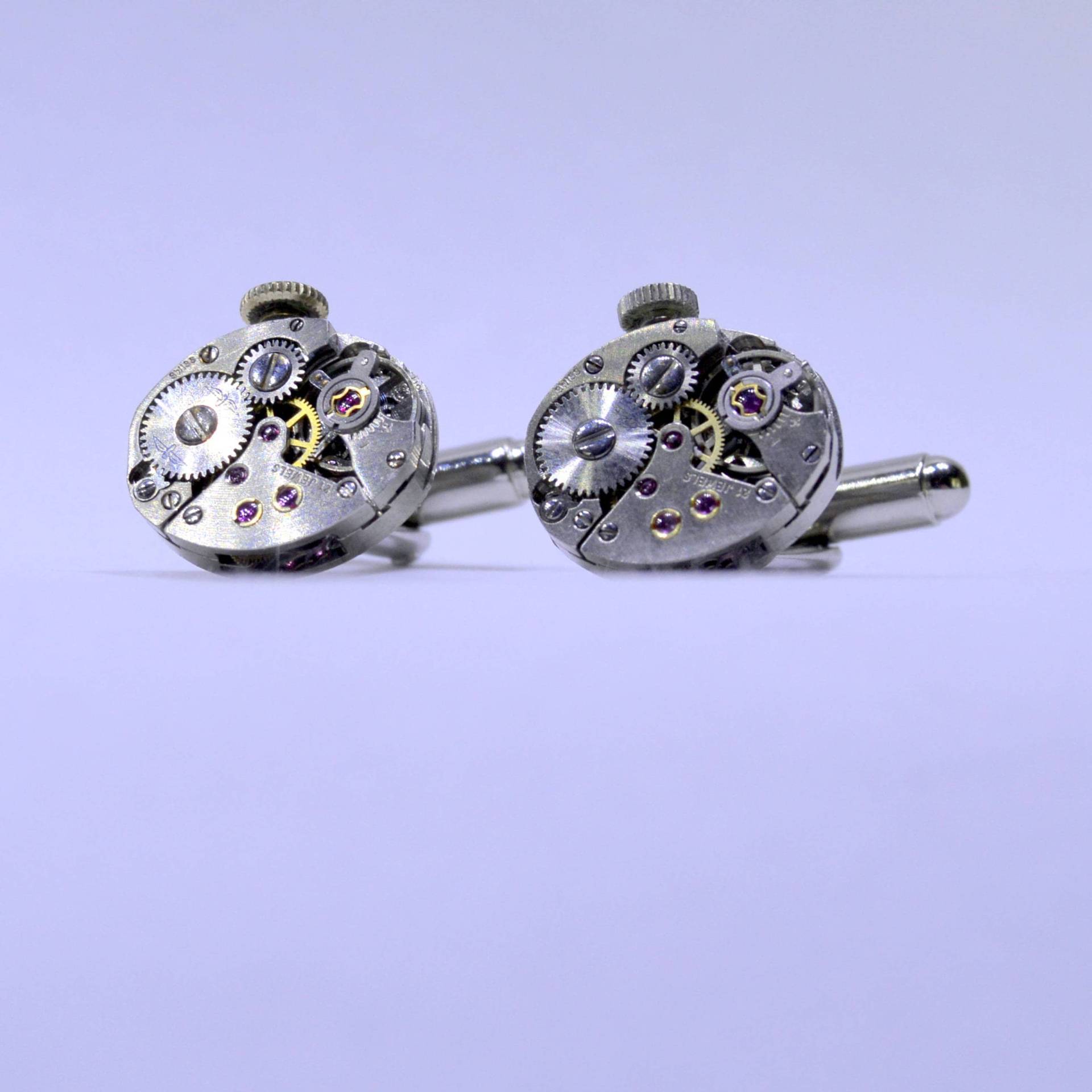 Tolle Ovale Manschettenknöpfe Mit Dem Wow Effekt von OffTheCuff2010