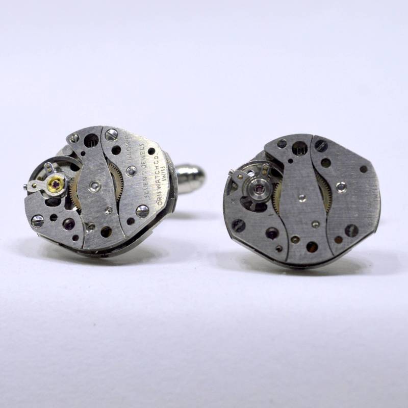 Umwerfende Manschettenknöpfe Aus Uhrwerk - Perfektes Geschenk Zum Geburtstag, Jubiläum Oder Besonderen Anlass von OffTheCuff2010