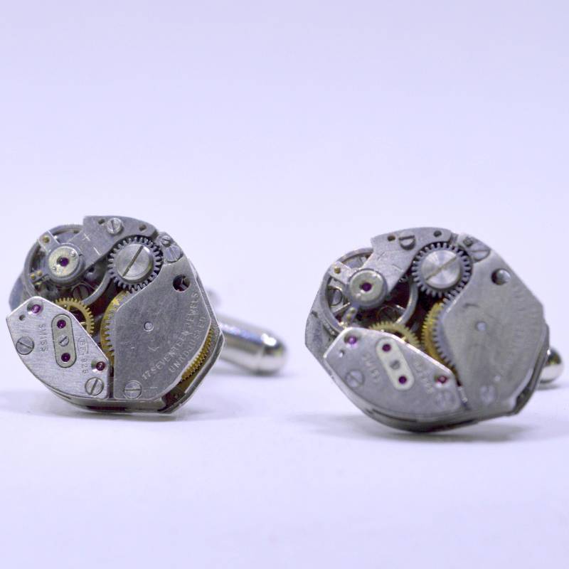 steampunk Uhrwerk Manschettenknöpfe - Perfektes Geschenk Für Einen Fan von OffTheCuff2010