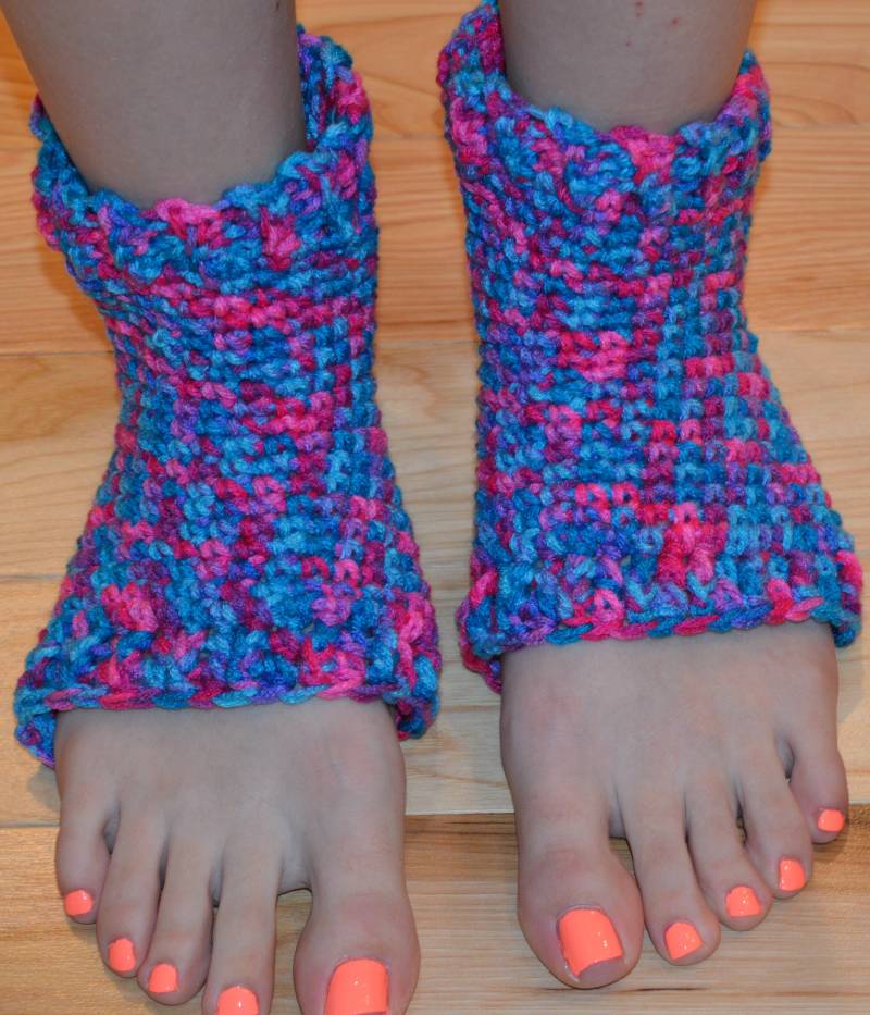 Bonbon-Druck Gehäkelt Yoga/Pilates/Tanz/Pediküre/Flip Flop/Spa Socken | Dick-Durchschnittliche Größe Bonbon-Druck Gehäkelt Yoga/Pilates/Tanz/Pediküre/Flip Flop/Spa Socken | Dick-Durchschnittliche Größe von OffTheHookbyJulie