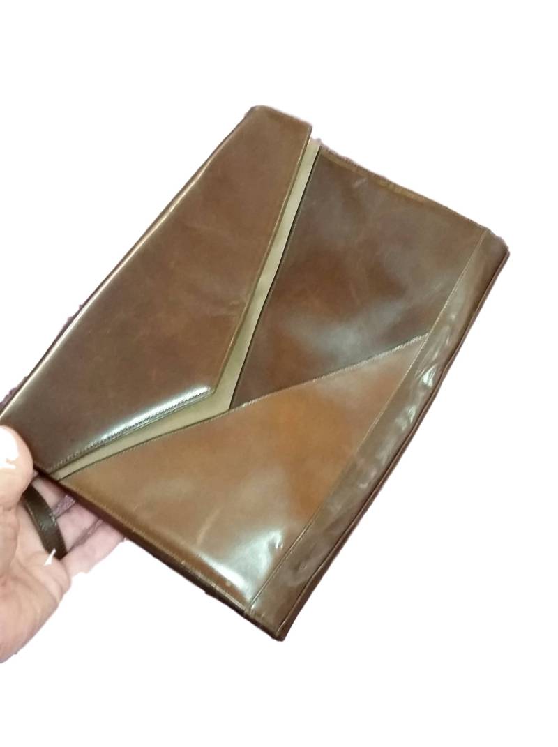 Vintage Bally Leder Umschlag Clutch, Optional Riemen, 70Er Jahre Handtasche von OffbeatAvenue