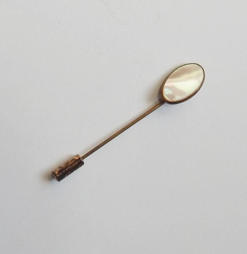 Vintage Stick Pin Mutter Der Perle Und Gold Oder Messing Metall Mid Century Mode Schmuck 40Er Jahre 50Er von OffbeatAvenue