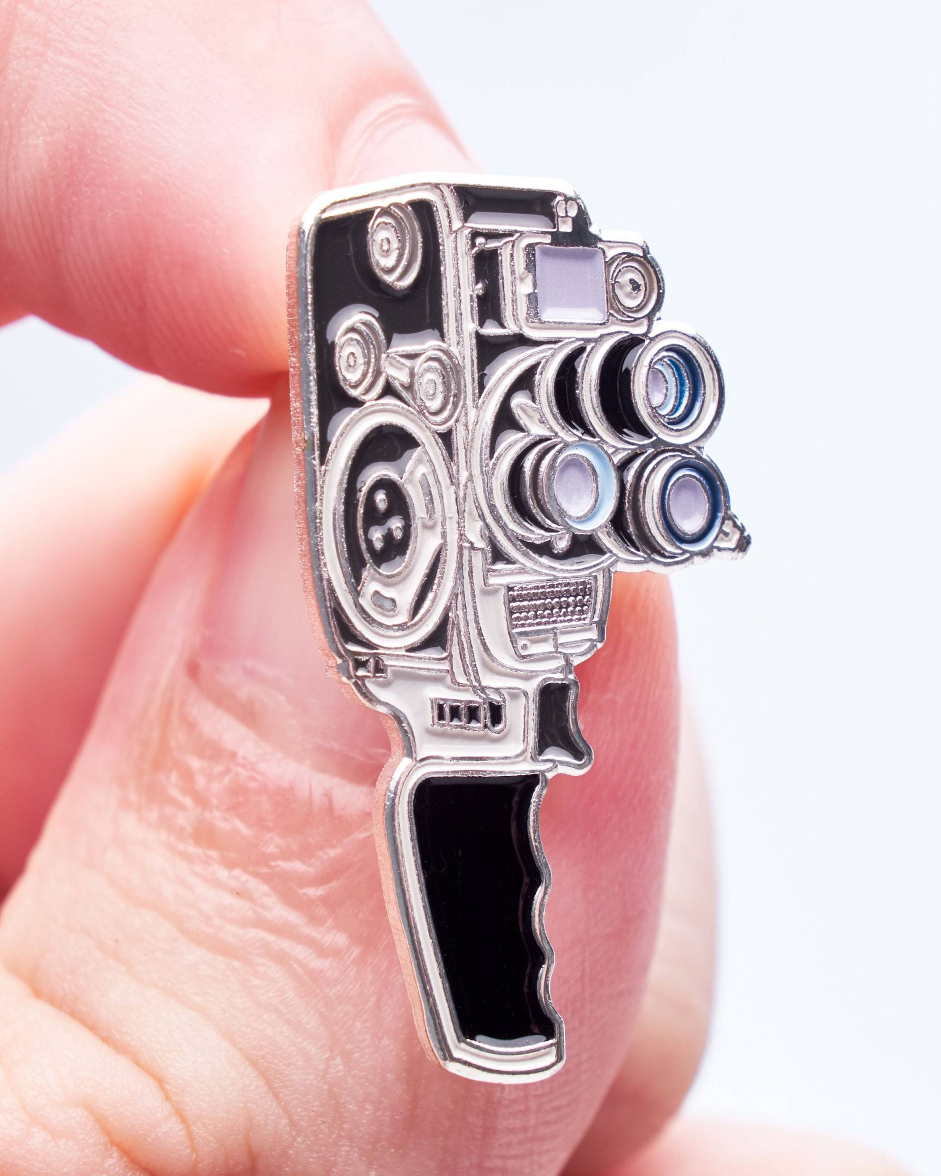 Bolex 8mm 16 16mm Super Filmkamera Emaille Pin Bolex 8mm 16 16mm Super Filmkamera Emaille Pin von OfficialExclusive