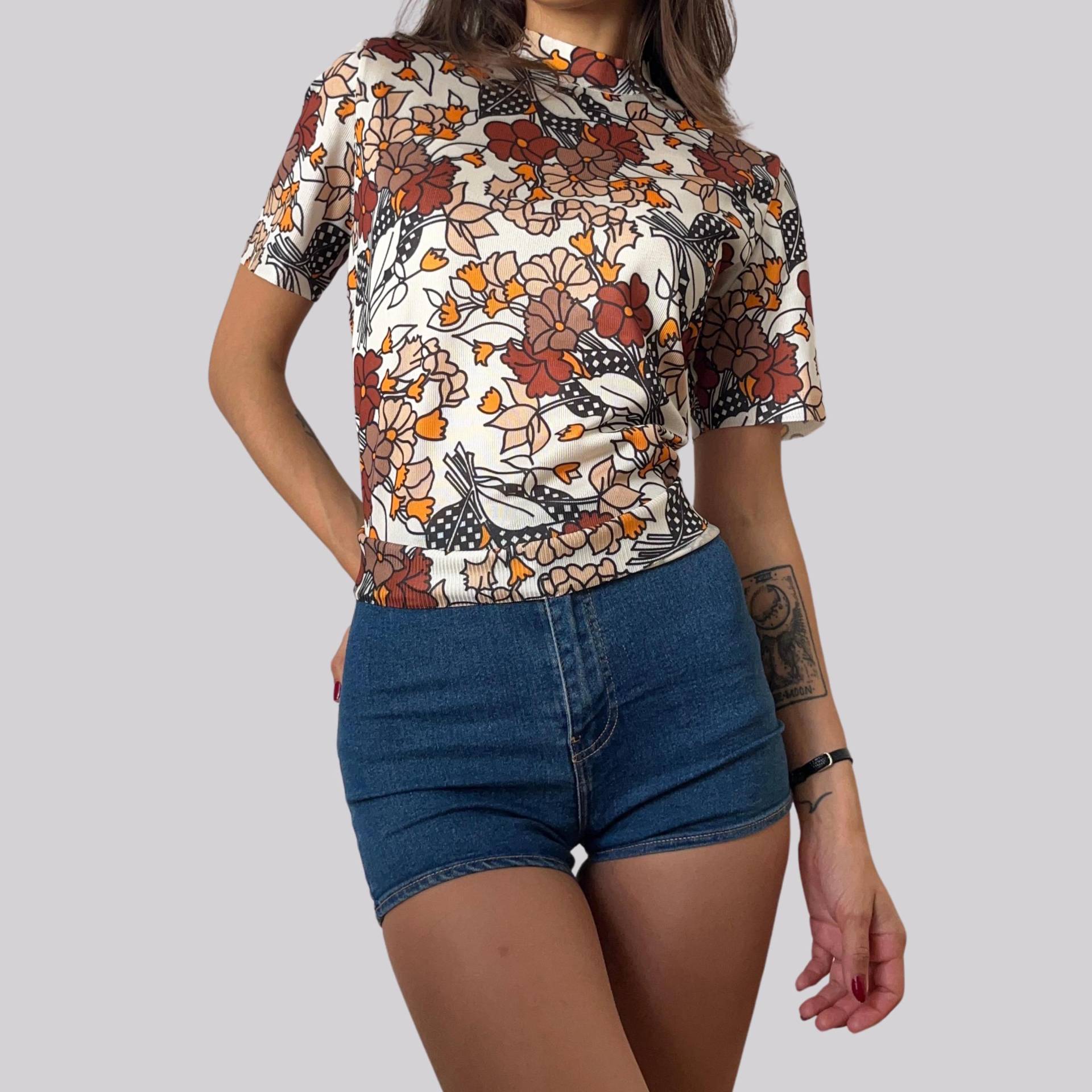 Vintage 70Er Shirt Turtle Neck/M Orange Braun Weiß Beige Floral Geblümt Hippie Vintage 70Er Shirt Turtle Neck/M Orange Braun Weiß Beige Floral Geblümt Hippie von OftimespastvintageAT