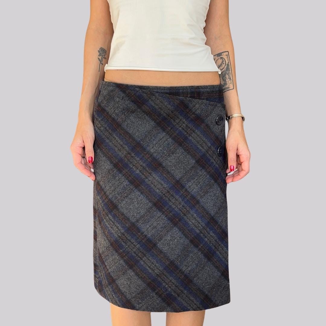 Y2K Midi Rock Kariert/Größe 36 S Grau Blau Rot Schwarz Wolle Acryl von OftimespastvintageAT