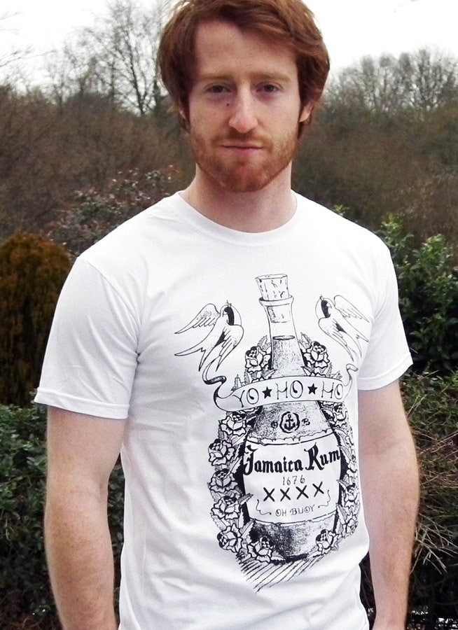 Vintage Tattoo T-Shirt - Flasche Rum Vintage Tattoo T-Shirt - Flasche Rum von OhBuoyTees