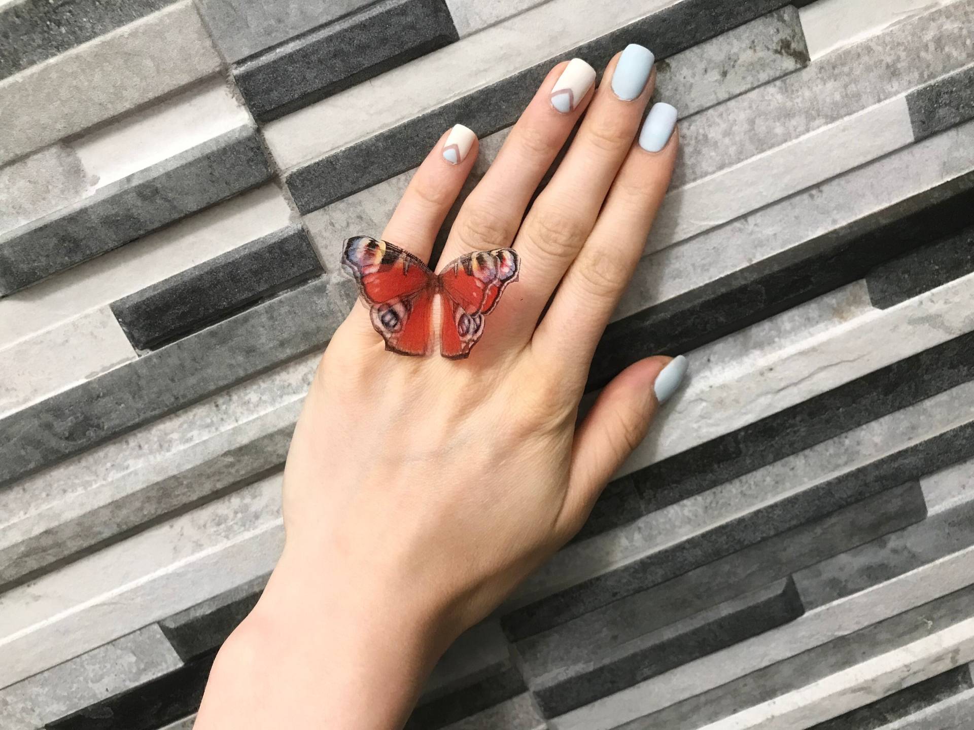 Verstellbarer Roter Pfau Schmetterling Ring - Handgefertigtes Statement Stück Für Boho Mode | Einzigartiger Handgemachter Seidenschmetterling von OhMyButterfly