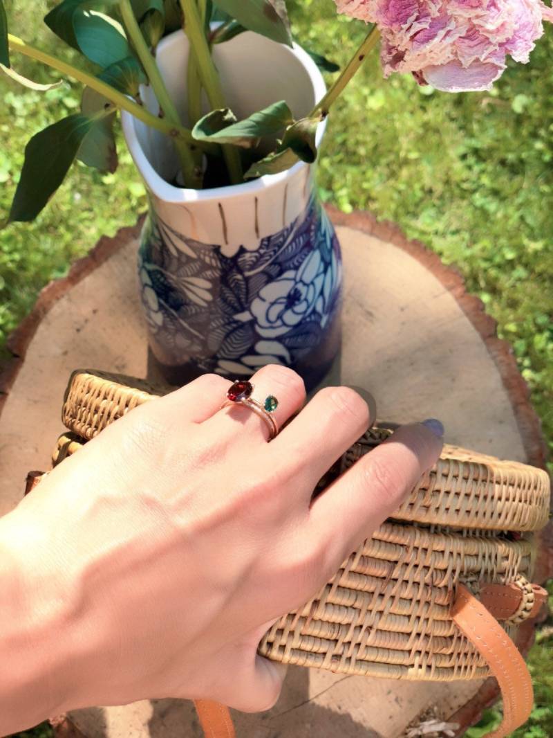 2 Ct. Oval Granat Ring Mit Diamant Band/Januar Geburtsstein Verlobungsringe Einzigartiges Geschenk Für Sie von OhMyChristine