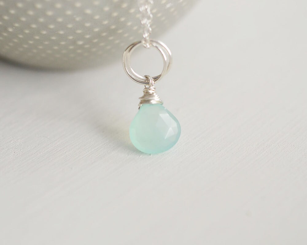 Aqua Chalcedon Halskette, Brautjungfer Geschenk, Geburtsstein Charm Halskette | 0045N Aqua Chalcedon Halskette, Brautjungfer Geschenk, Geburtsstein Charm Halskette | 0045N von OhSella