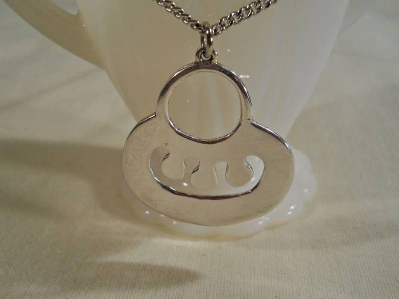 Alva-Anhänger Mit Sterling Silber Kette Alva-Anhänger Mit Sterling Silber Kette von OhVera