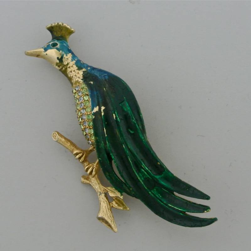 Weiss-Pfau-Brosche Weiss-Pfau-Brosche von OhVera