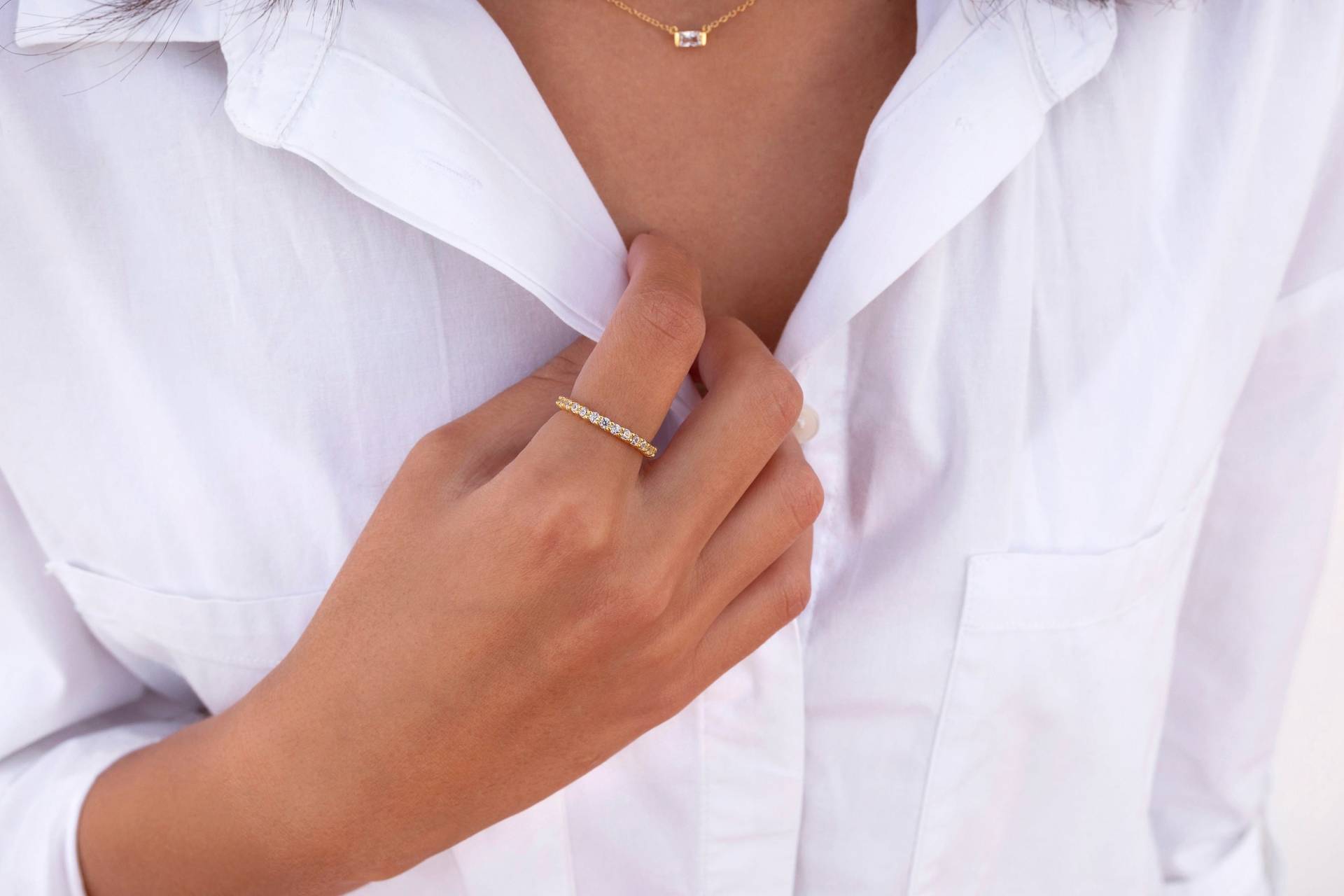 Infinity-Bandring Mit Zirkonia von OhanaJewelsShop