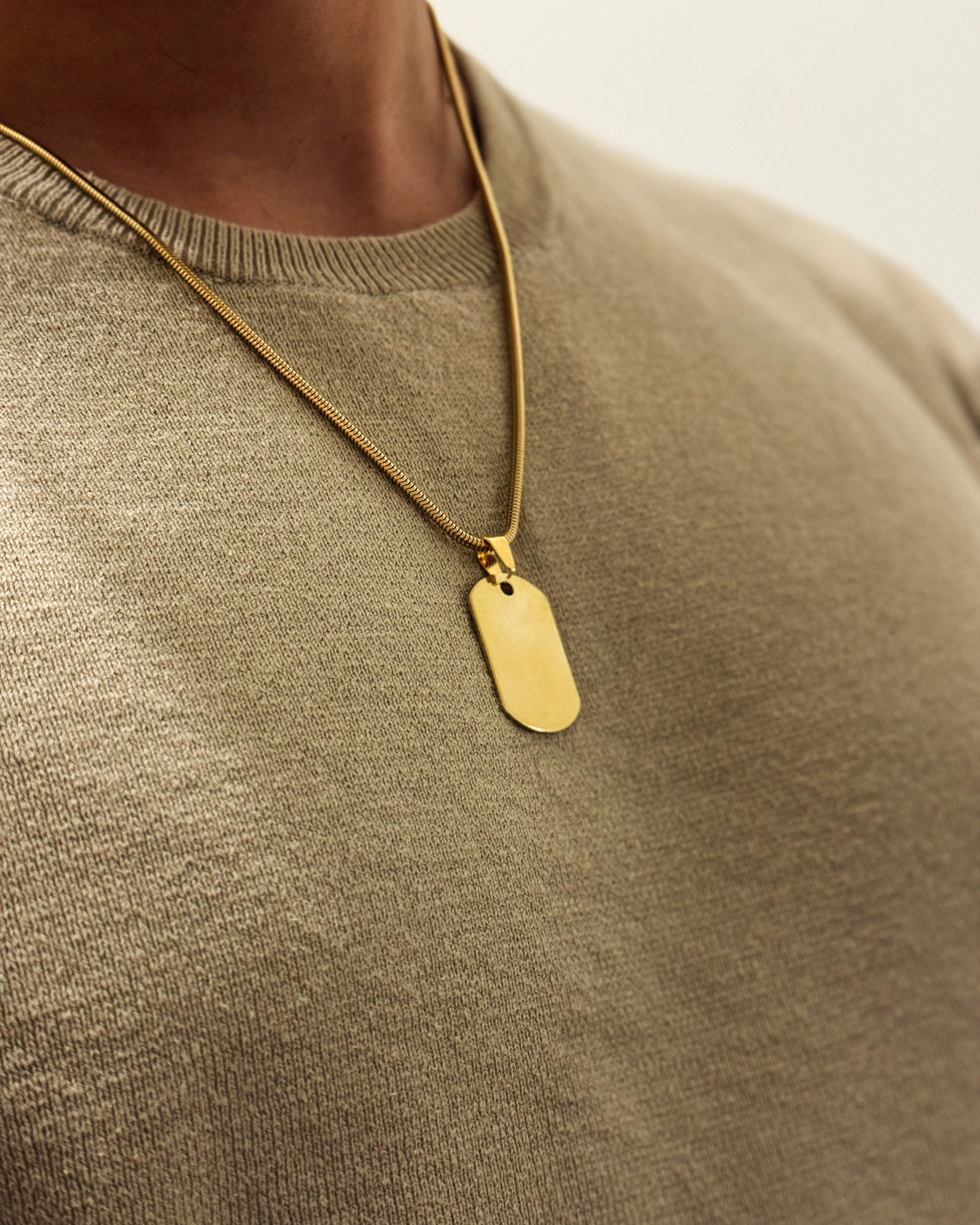 Goldfarbene Militär Halskette - Mit Oder Ohne Gravur Männer Geschenk Goldfarbene Militär Halskette - Mit Oder Ohne Gravur Männer Geschenk von OhanaTheBrand