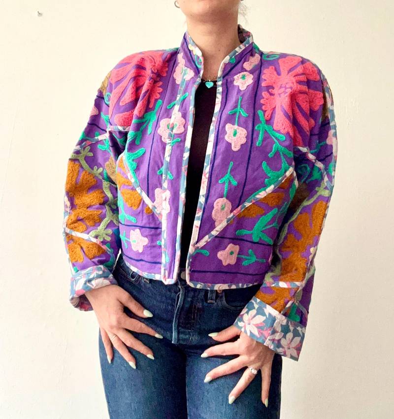 Reversible Boho Suzani Jacket - Short Bomber Embroidered Coat With Blockprint Lining One Of A Kind & All-Season von OhisamaStore