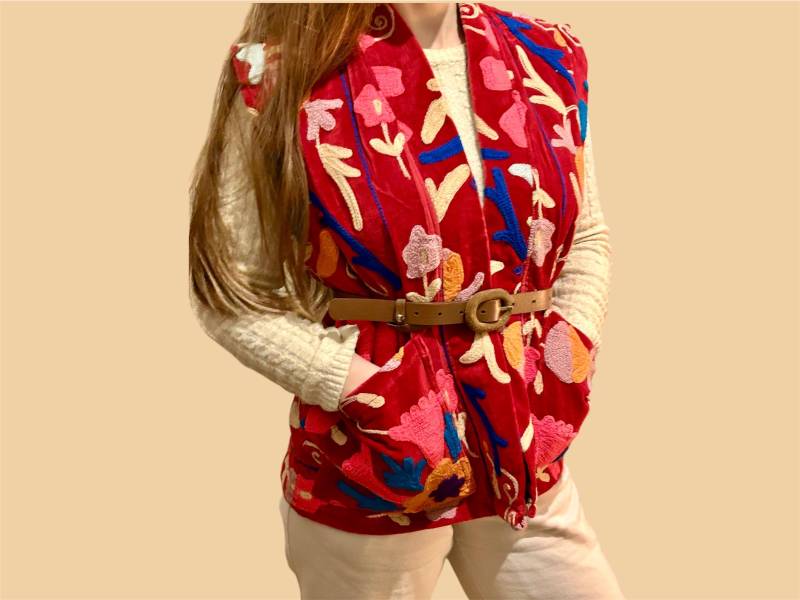 Reversible Velvet Vest Embroidered/ Two-Sided Suzani Waistcoat With Floral Embroidery & Block Print von OhisamaStore