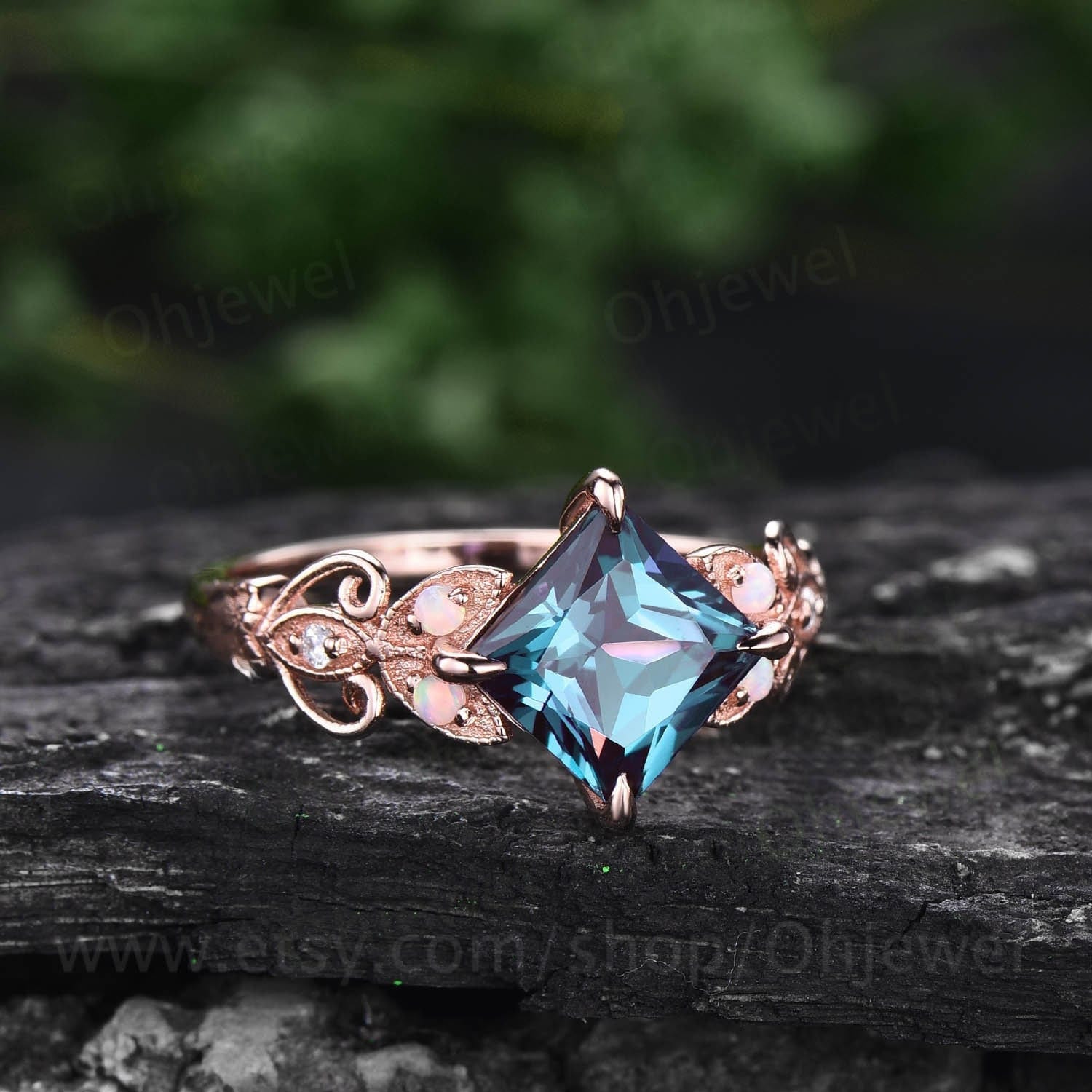 Vintage Prinzessin Schliff Alexandrit Ring Rosegold Für Frauen Unikat Alternative Verlobungsring Schmetterling Opal Diamant Ehering von Ohjewel