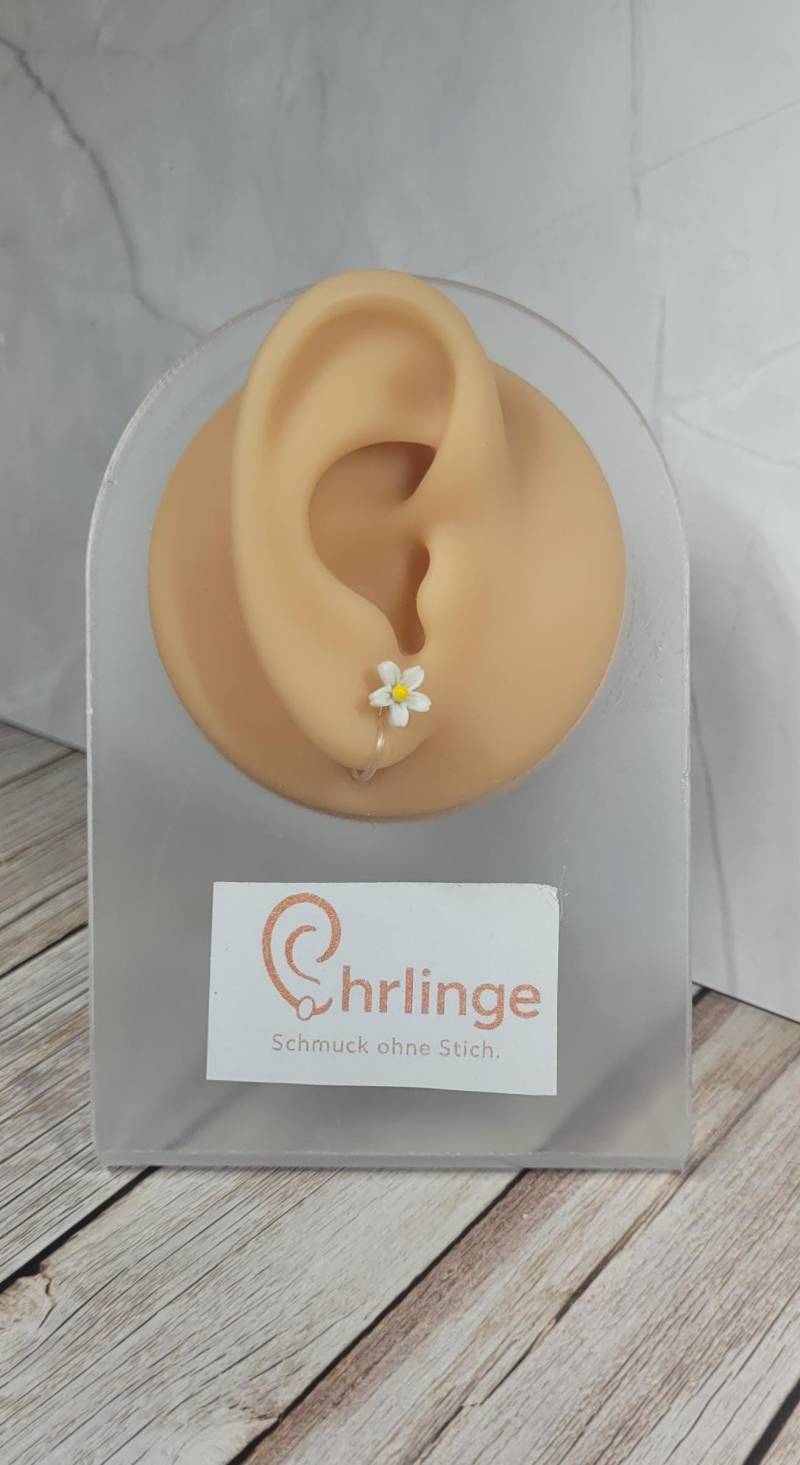 Blume/Ohrclips Kinder/Ohrringe Ohne Ohrloch/Weihnachten/Christmas/Schmerzfreie Ohrringe/Ohrschmuck Stechen/Geschenk Mädchen/Weiß/Gelb von OhrlingeShop