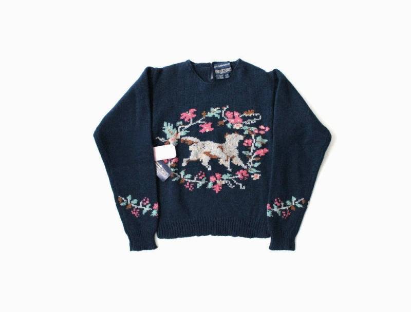 Vintage Nos Kreuzstich Bestickter Blumen-Neuheits-Pullover von OiseauVintage