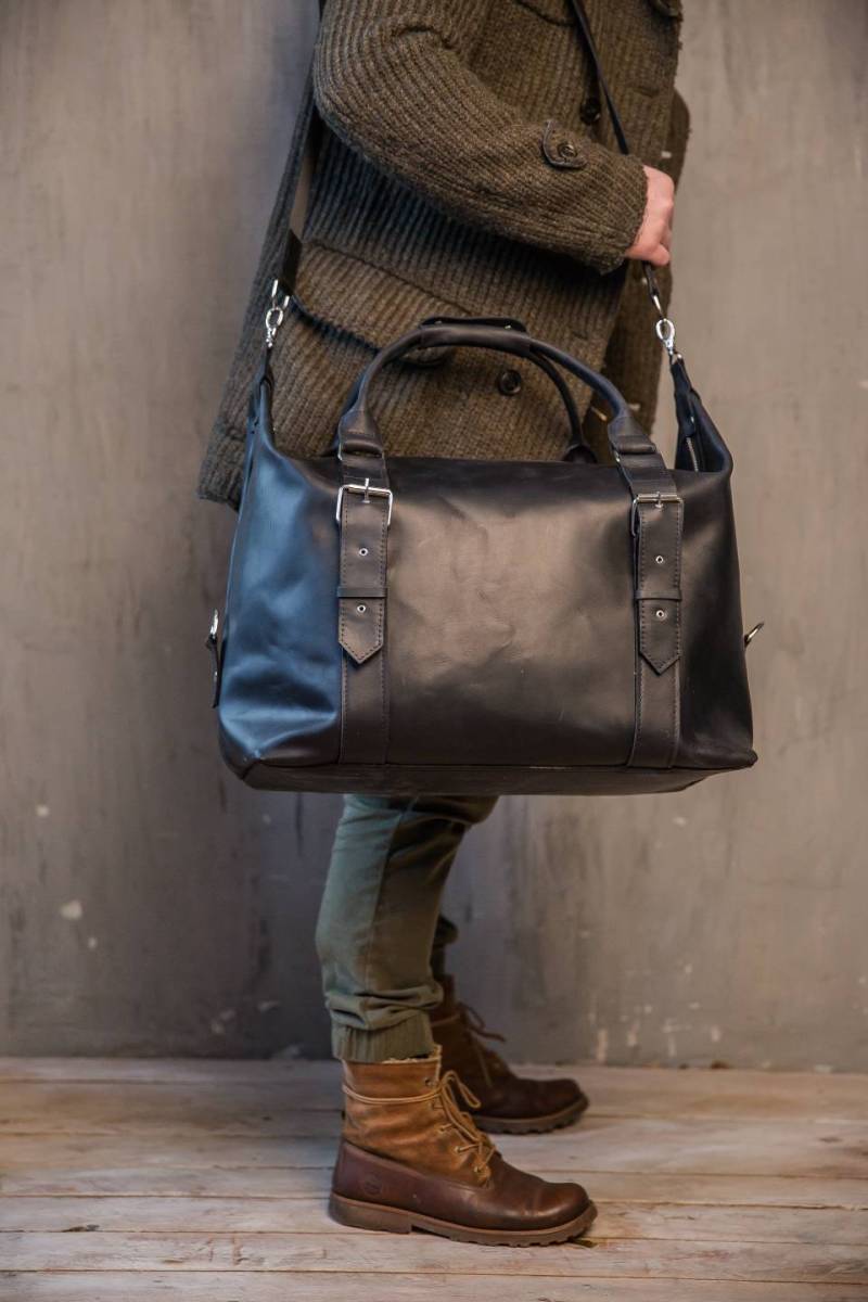 Schwarzer Leder Seesack Travel Weekender Handgepäck von OkraShop