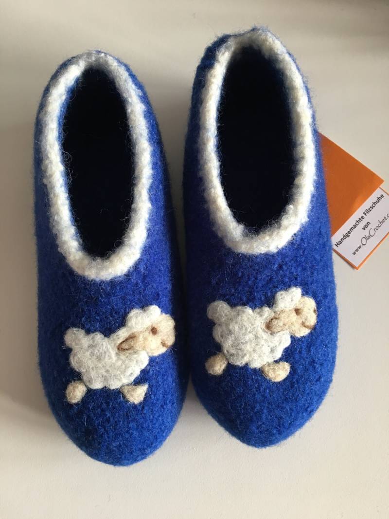 Kinder Filzschuhe "Schaf". Mit Latexsohle. Farbe Frei Wählbar von OlaCrochet