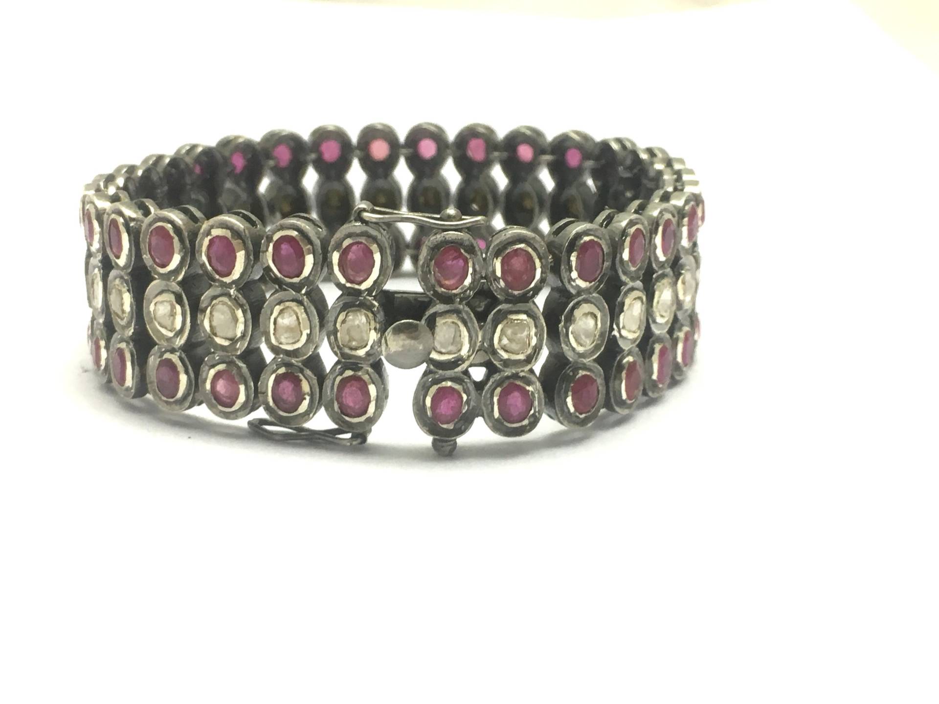 925 Sterling Silber Schwarz Rose Cut Diamant & Natürliche Rubin Weiche Armband 6, 5 Zoll Lang Weihnachtsgeschenke Hochzeitsgeschenke Jahrestag von OlaJewelsDesigns