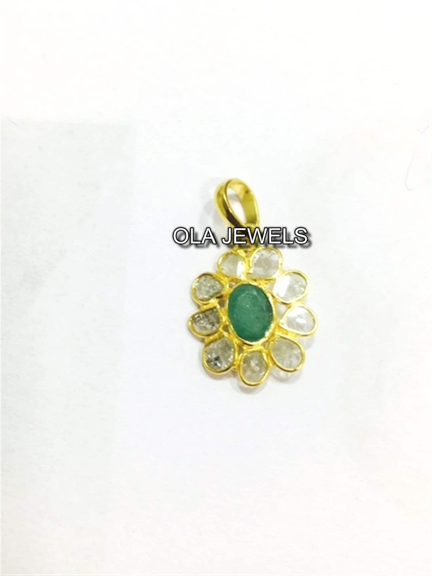 Massive 925 Sterling Silber Vergoldet Scheibe Diamant Mit Smaragd Anhänger Für Die Geschenke Mädchen Und Frauen Massive 925 Sterling Silber Vergoldet Scheibe Diamant Mit Smaragd Anhänger Für Die Geschenke Mädchen Und Frauen von OlaJewelsDesigns