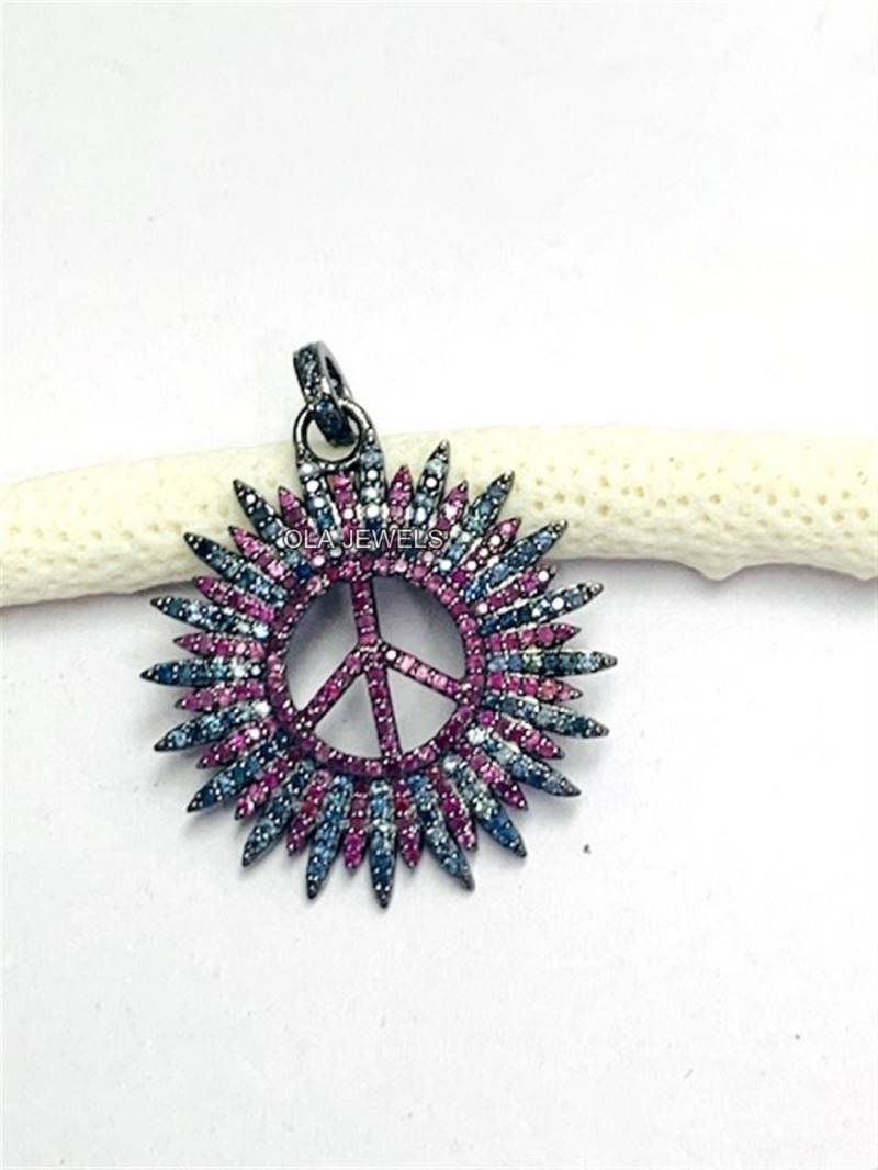 Massiver 925Er Sterlingsilber-Sunburst-Sunburst-Natur-Saphir Und Rubin Mit Geschwärztem Finish 35mm | Preis Für 1 Stück von OlaJewelsDesigns