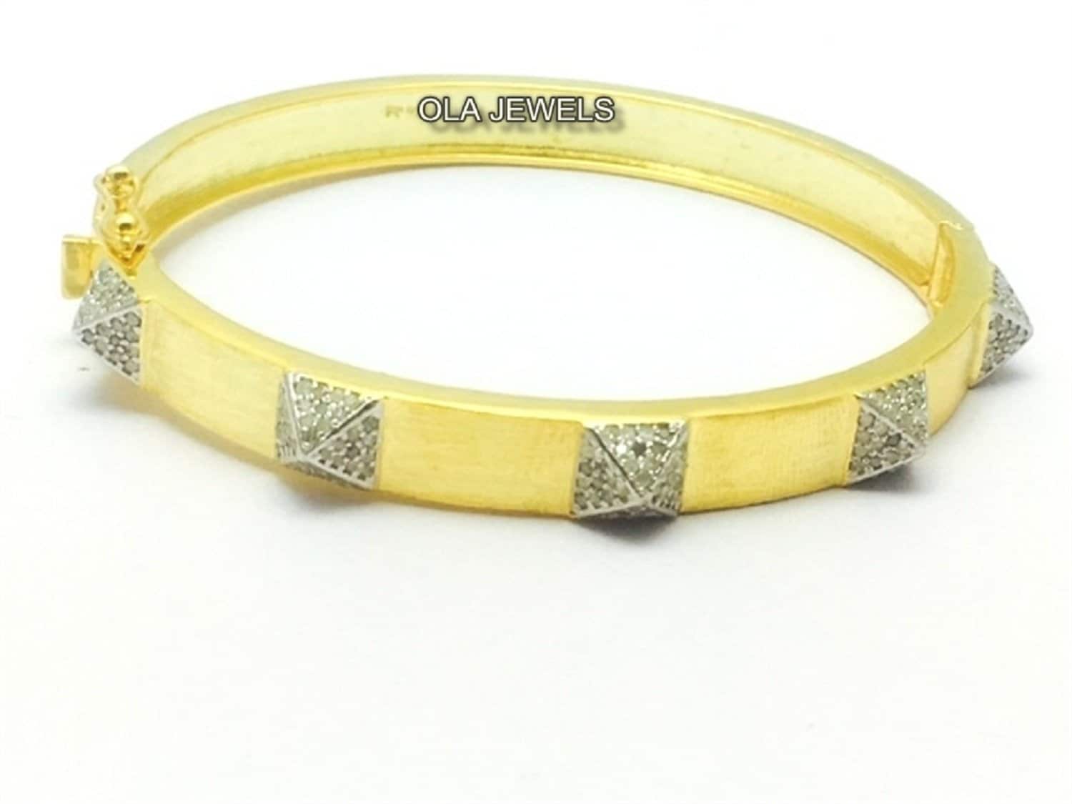 Massiver Sterling Silber Armreif Mit Weißen Diamanten Vergoldet | Preis Für 1 Stk Massiver Sterling Silber Armreif Mit Weißen Diamanten Vergoldet | Preis Für 1 Stk von OlaJewelsDesigns