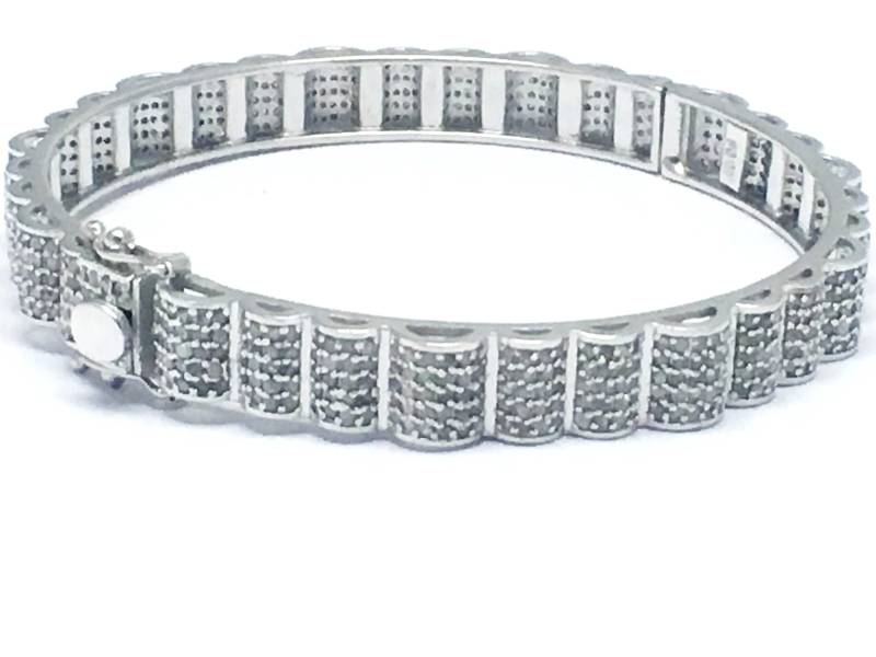 Sale‼ 925 Sterling Silber Weißes Finish Mit Weißem Diamant Zu Öffnender Armreif Weihnachtsgeschenke Hochzeitsgeschenke Jahrestagsgeschenke Schöner Sale‼ 925 Sterling Silber Weißes Finish Mit Weißem Diamant Zu Öffnender Armreif Weihnachtsgeschenke Hochzeitsgeschenke Jahrestagsgeschenke Schöner von OlaJewelsDesigns