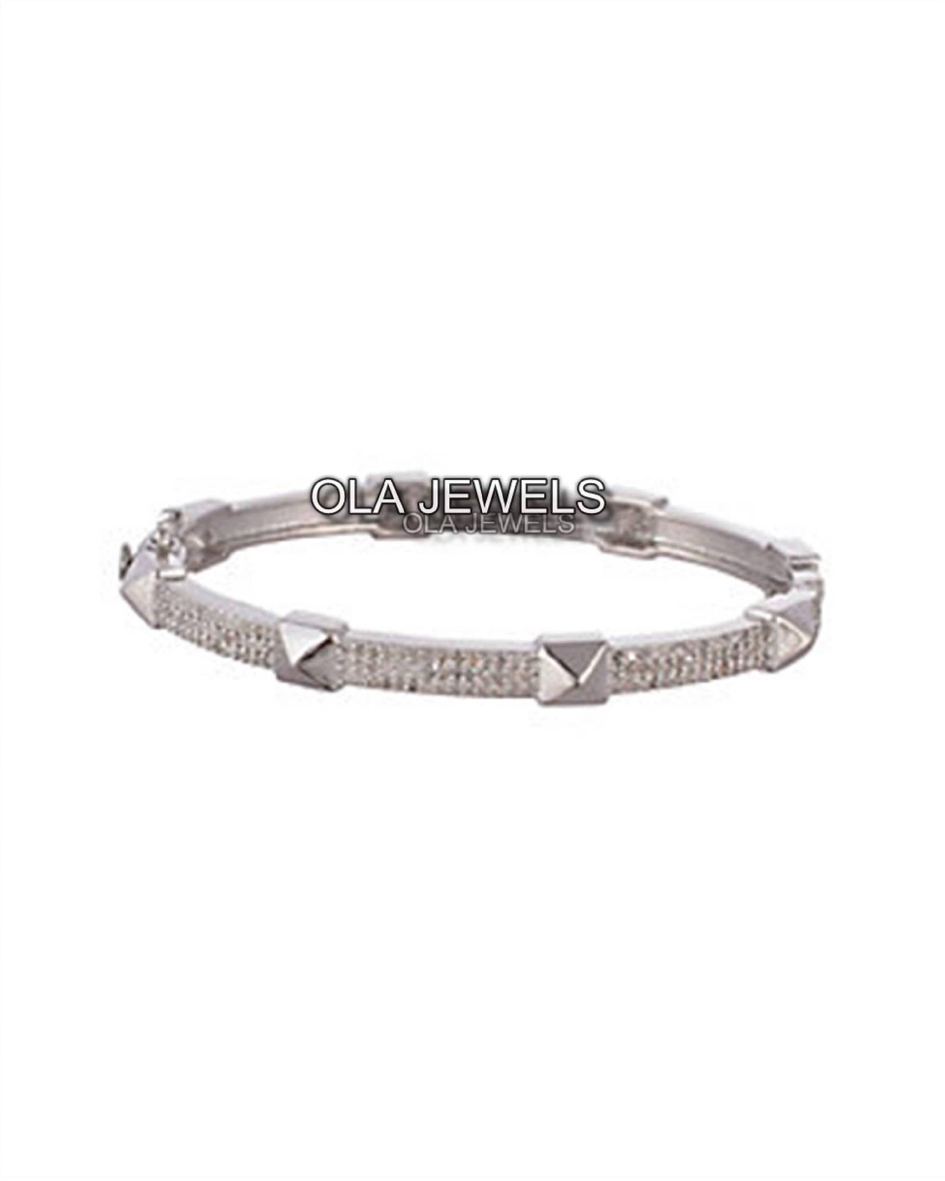Sale‼ 925 Sterlingsilber Armreif Mit Weißen Diamanten, Vergoldet Und Rosévergoldet, Ovale Form, Zu Öffnender Weihnachtsgeschenke von OlaJewelsDesigns