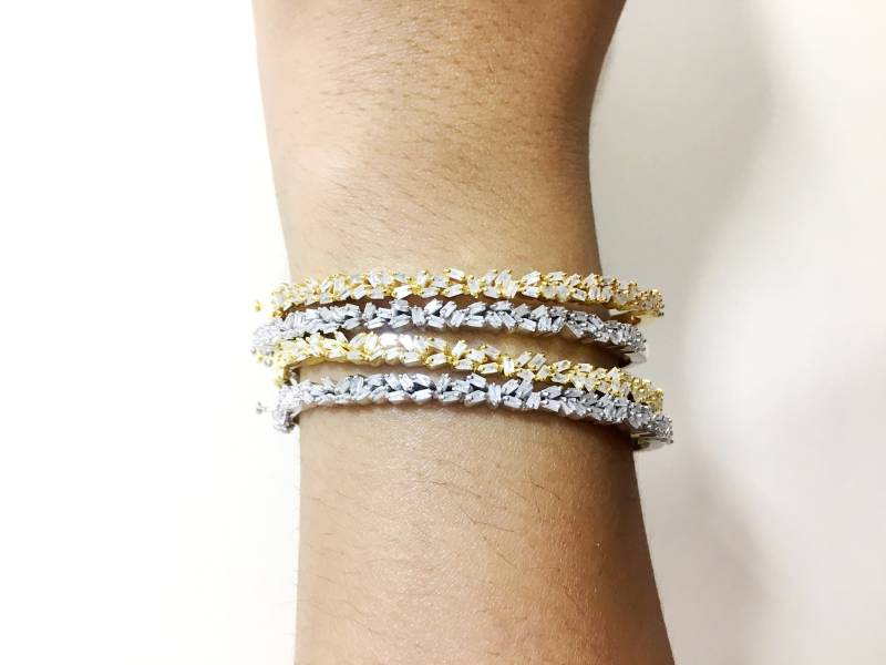 Silber 925 Vergoldet Baguette Diamant Ovale Form Halbarmband Handgemachter Schmuck Weihnachtsgeschenke Hochzeitsgeschenke Jubiläumsgeschenke von OlaJewelsDesigns