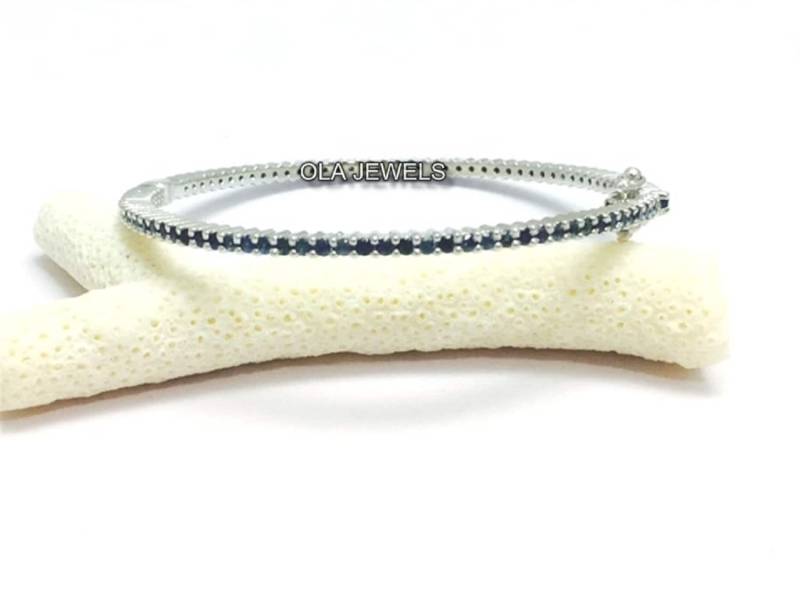 Silber Armreif Schmuck Saphir Hersteller Geschenke Jubiläum Hochzeit Valentinstag Weiß Schön von OlaJewelsDesigns