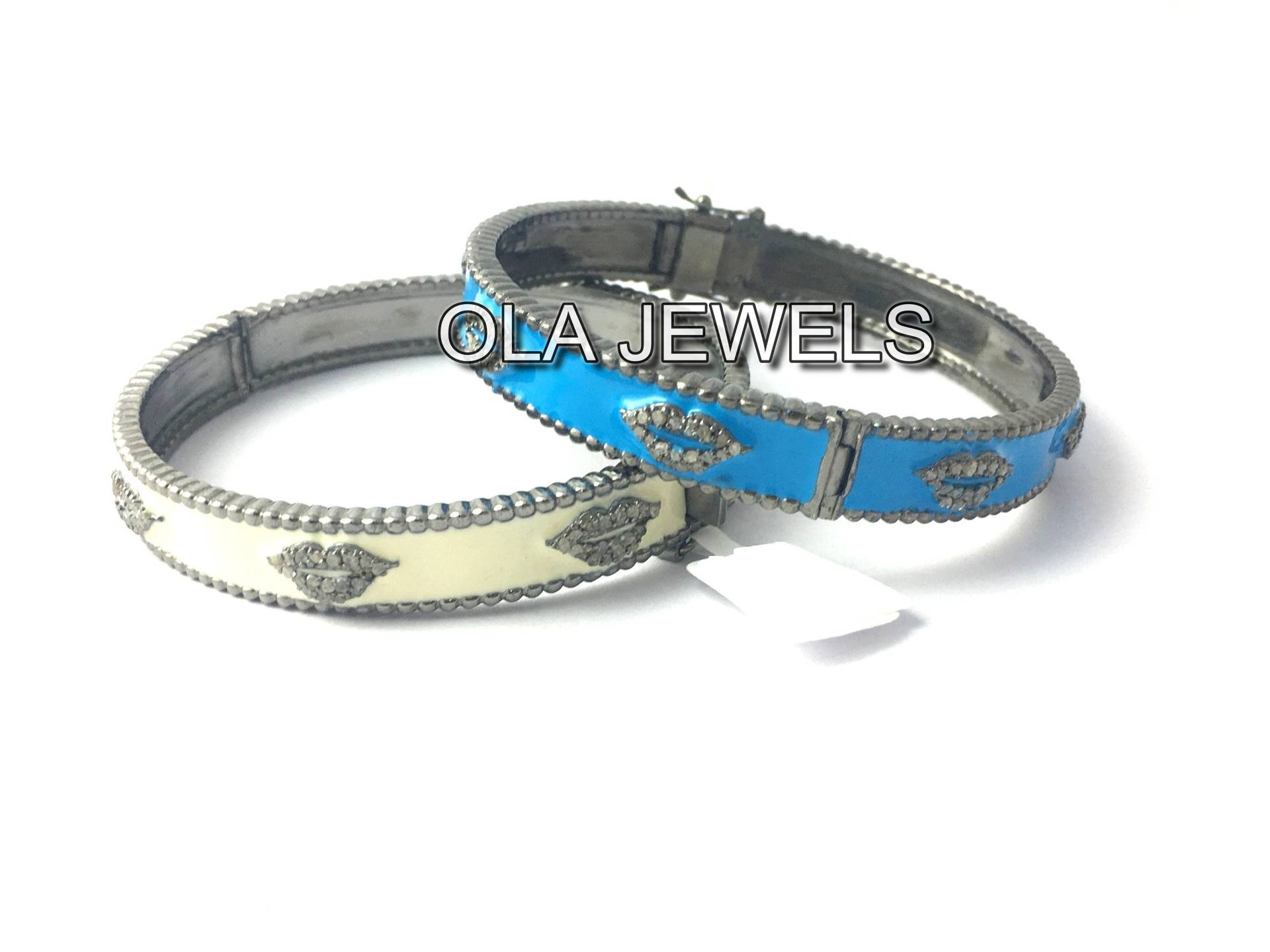 sterling Silber 925 Diamant Armreif Mit Lippen Emaille Für Die Geschenke Mädchen Und Frauen Hochzeitstag Weihnachtsgeschenke von OlaJewelsDesigns