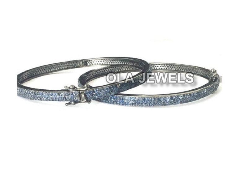 sterling Silber Schwarz Finish Blauen Saphir Armreif Zu Öffnen Handgefertigt Schmuck Hersteller Weihnachtsgeschenke Hochzeitsgeschenke von OlaJewelsDesigns