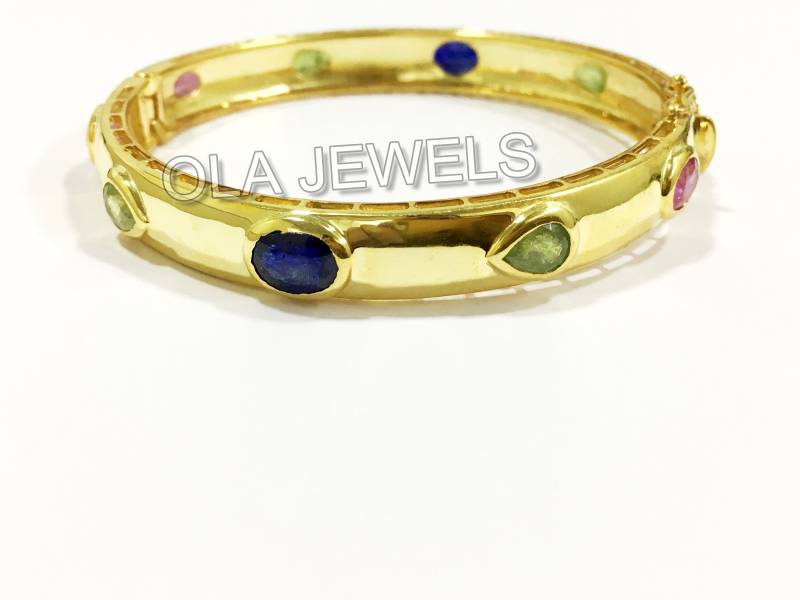 Vergoldeter Sterlingsilber-Edelstein-Armreif - Handgemachter Schmuck von OlaJewelsDesigns