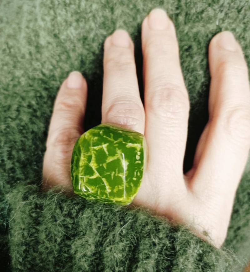 statemet, Chunky, Handgemacht, Epoxidharz-Ringe statemet, Chunky, Handgemacht, Epoxidharz-Ringe von OlaRing