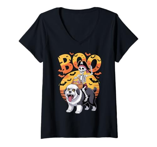 Damen Gruseliges OES-Kostüm auf Boo Old English Sheepdog Halloween T-Shirt mit V-Ausschnitt von Old English Sheepdog Halloween kids, women, men