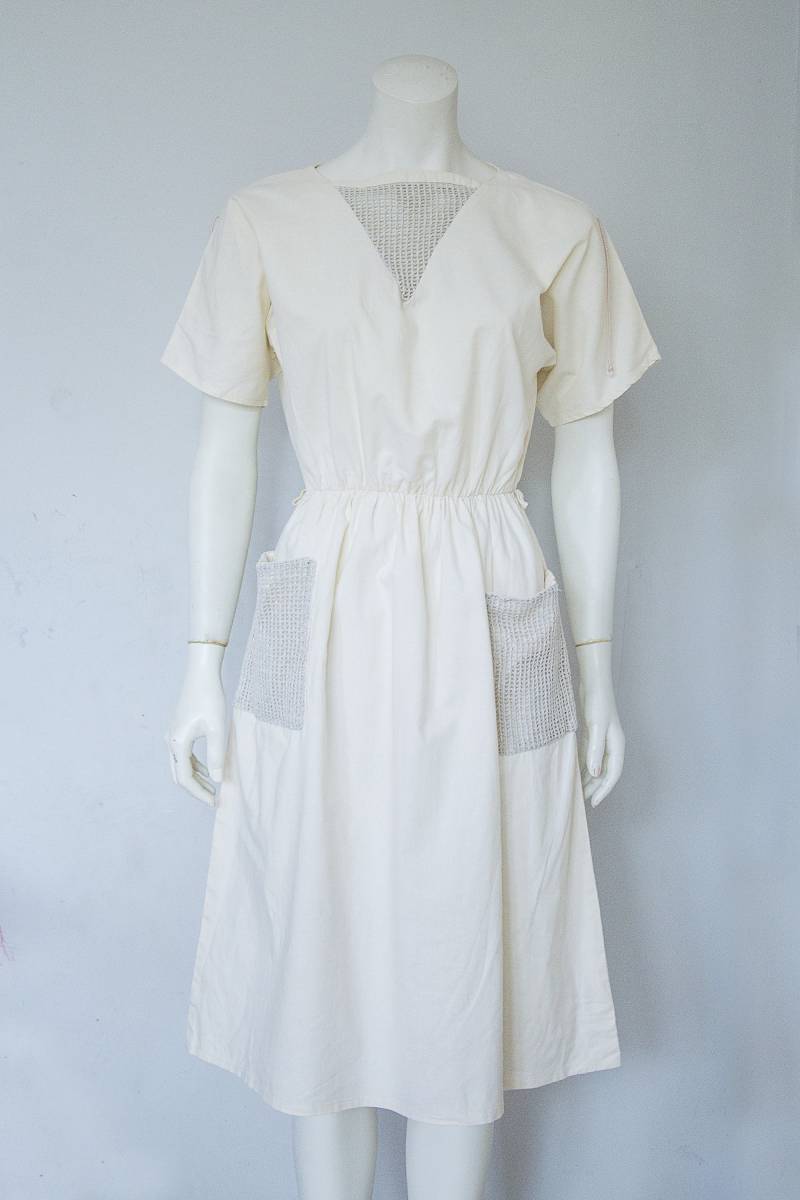 Midi Baumwolle Ecru Kleid Mit Netztaschen Und Ausschnitt Made in Britain von OldButGoldVntg
