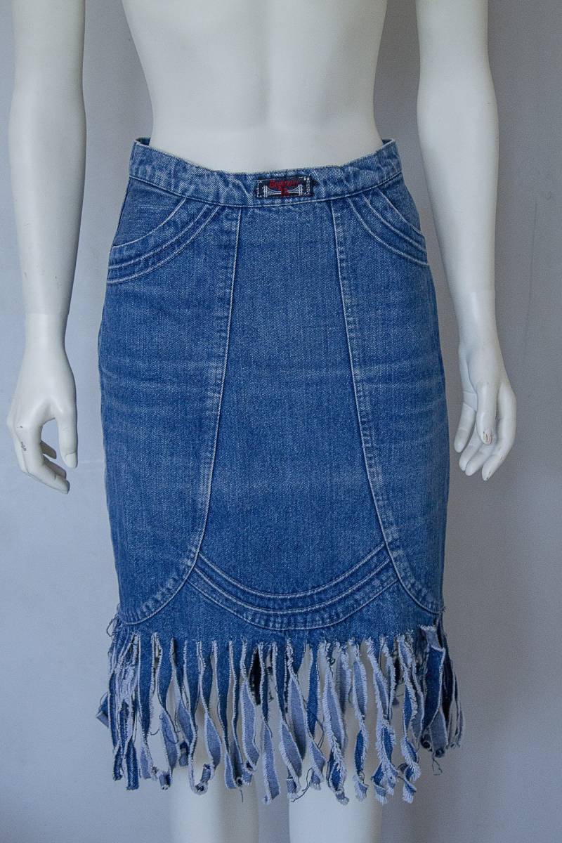 Vintage Jeans Bleistiftrock Mit Fransen - Größe 38 von OldButGoldVntg