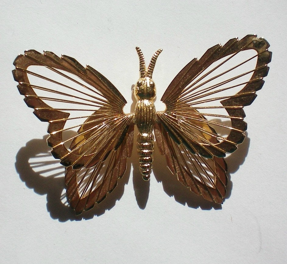 Draht Flügel Schmetterling Pin - 3330 von OldCastleTreasures