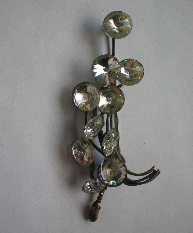 Folie Gesichert Strass-Blumen-Brosche - 5888 von OldCastleTreasures