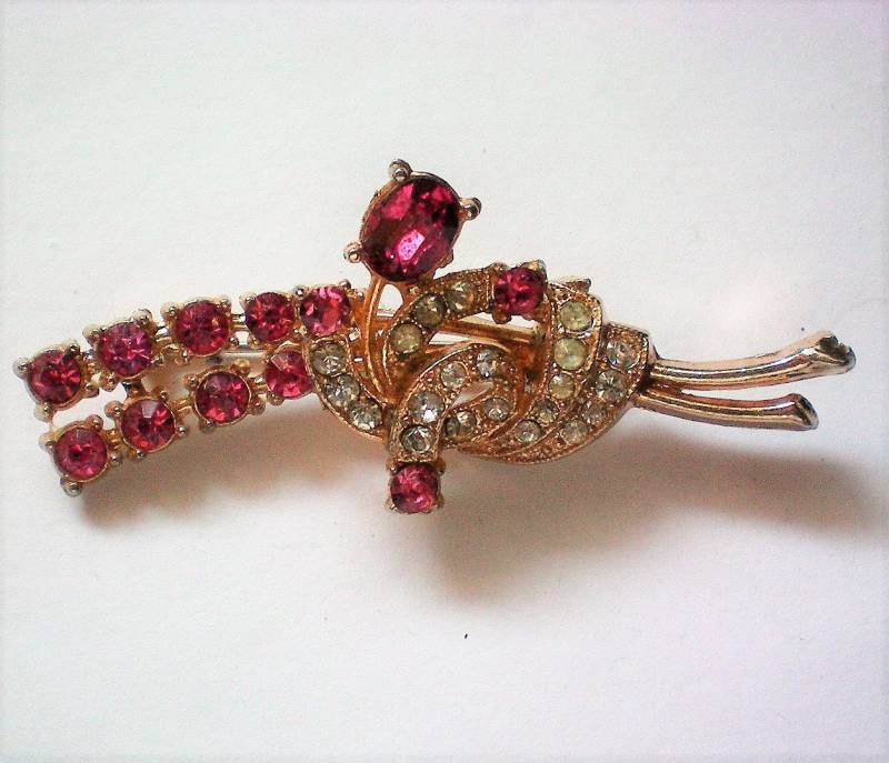 Funkelnden Feuerwerk Rosa Strass Pin - 5616 von OldCastleTreasures
