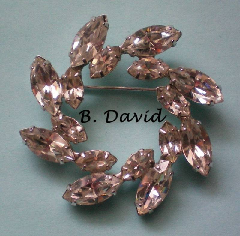 Signiert B.david Marquis Strass Kreis Brosche - 4528 von OldCastleTreasures