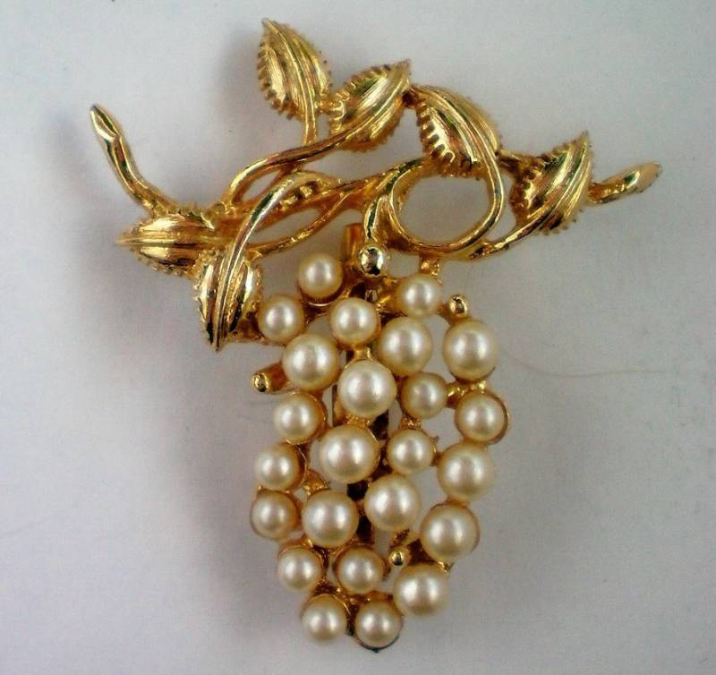 Traube Faux Perle Pin - 4571 von OldCastleTreasures